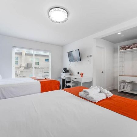 Cozy 1 Bedroom With Pool Steps From The Beach #47 Hollywood Eksteriør bilde