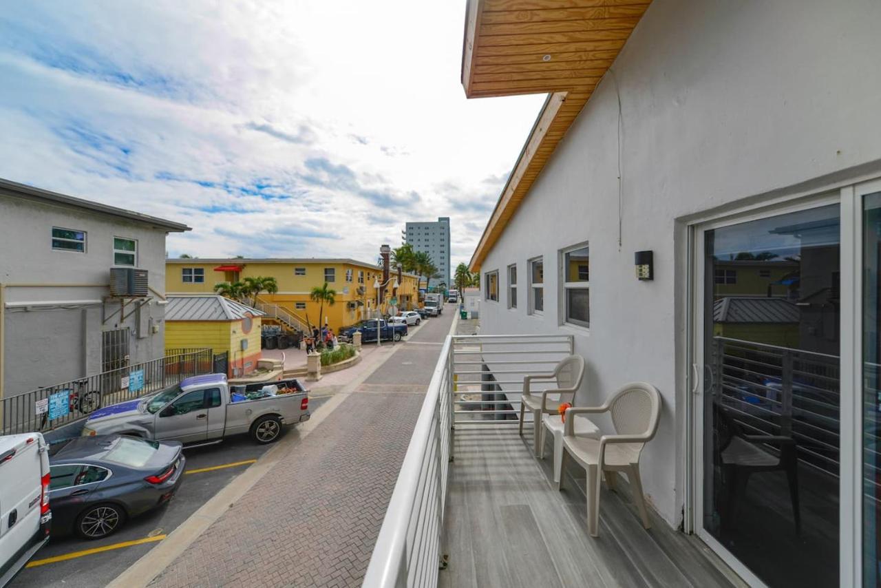 Cozy 1 Bedroom With Pool Steps From The Beach #47 Hollywood Eksteriør bilde